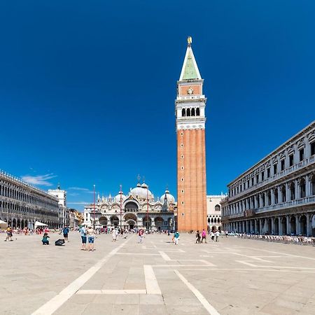 Very Central Apartment In Historical 1600 Palace With Lift A Few Min Walk From San Marco Square Венеция Экстерьер фото